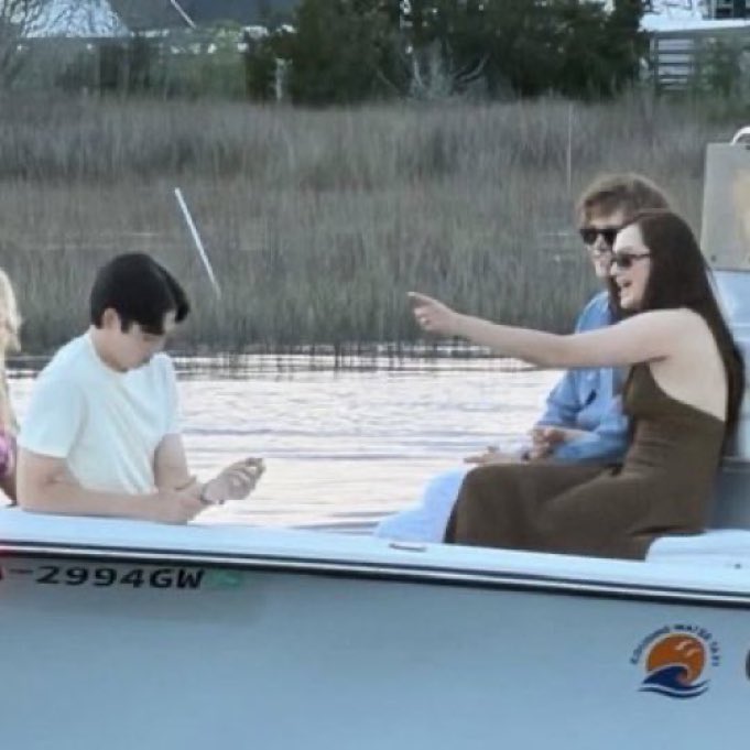 steven’s lucky im not there to push him off that boat and beat his ass all shade