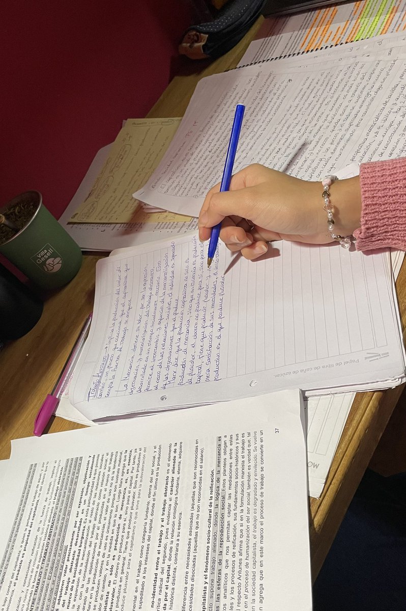 para el final de psicología social #studytwt