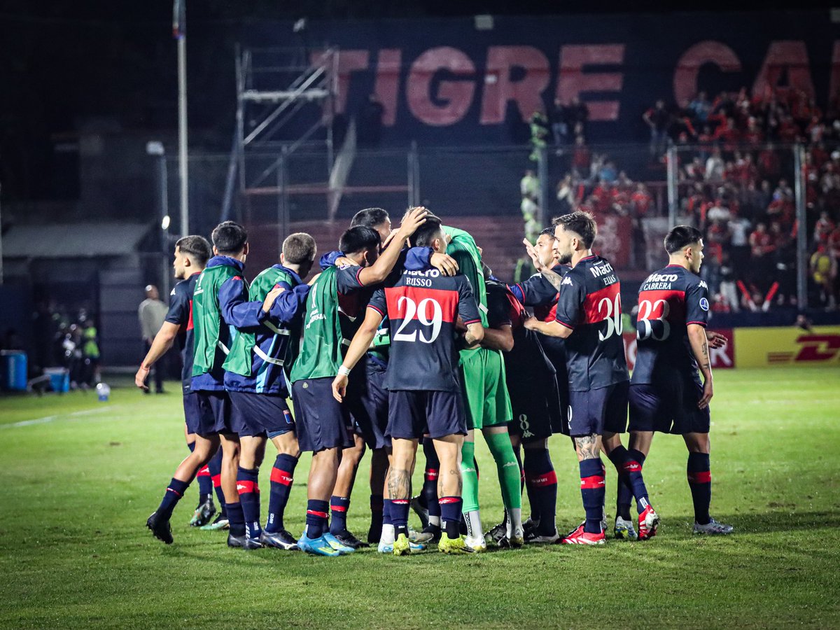 catigreoficial's tweet photo. SIEMPRE JUNTOS 🫂❤️ https://t.co/CugOlZYhDQ