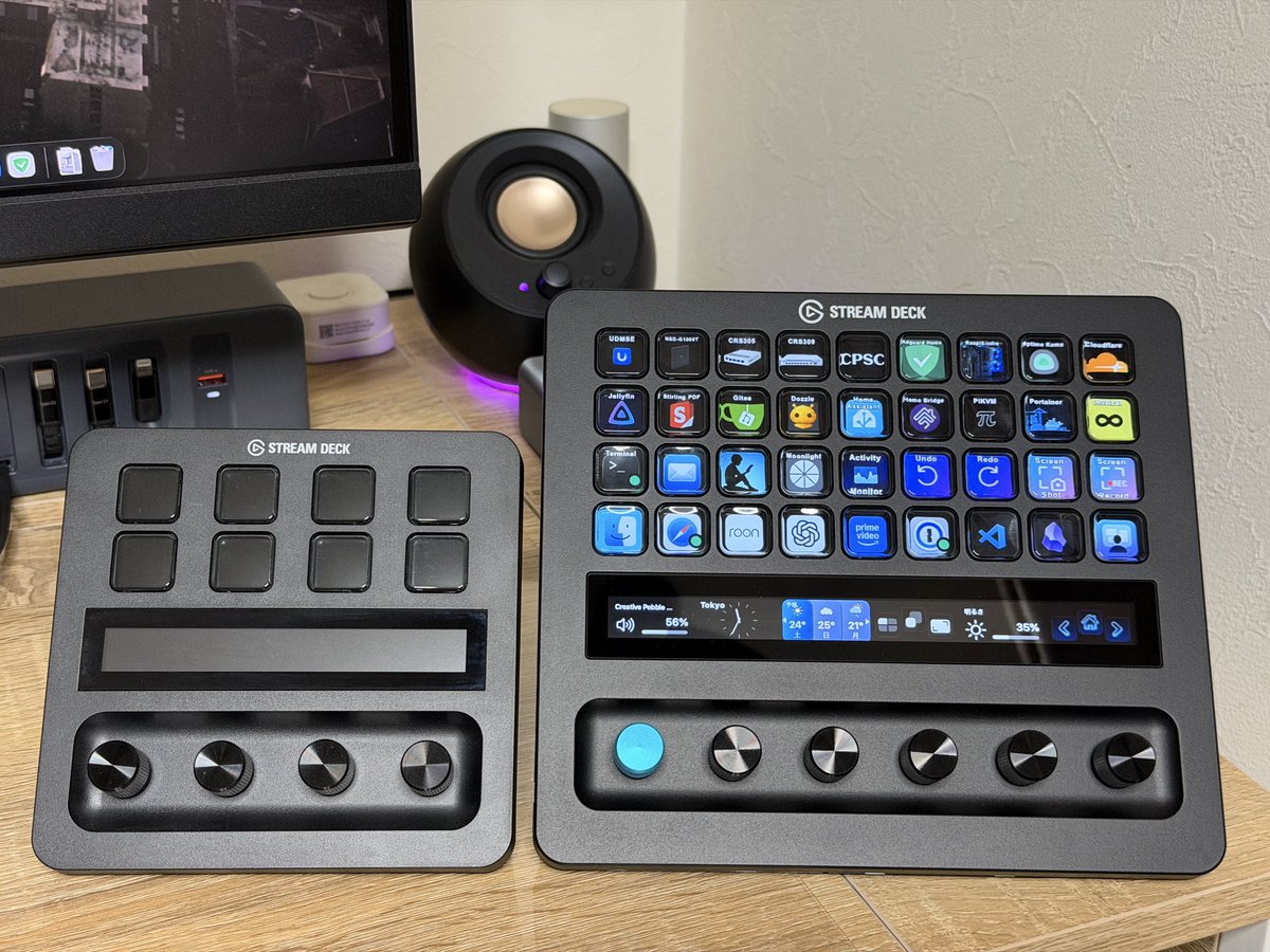 VA2018AV's tweet photo. Stream Deckのデカいやつ買った。ボタンとダイヤルが多いとやっぱり使いやすい。場所取るけど。
これのボタンに各サーバの管理webページのリンクとかLinuxやansibleとかのコマンドを登録して使うと便利😋 https://t.co/Qm22farxxy