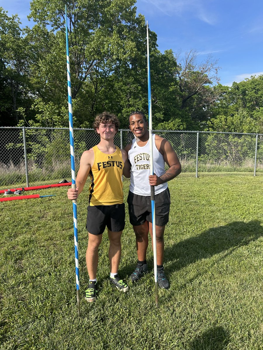 FHS Men's Track tweet media