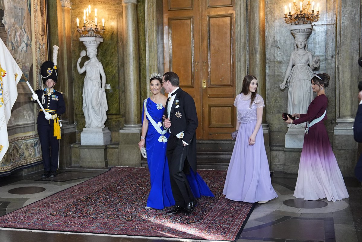 rwthofficial's tweet image. 🇸🇪
#Sweden’s King Carl XVI Gustaf and Queen Silvia with the Royal Family hosted a gala dinner for Monarchs, Queens, and members of foreign royal families, also guests to celebrate The King’s 80th birthday on 30 Apr. 2026 at the Royal Palace #Stockholm.

Link: