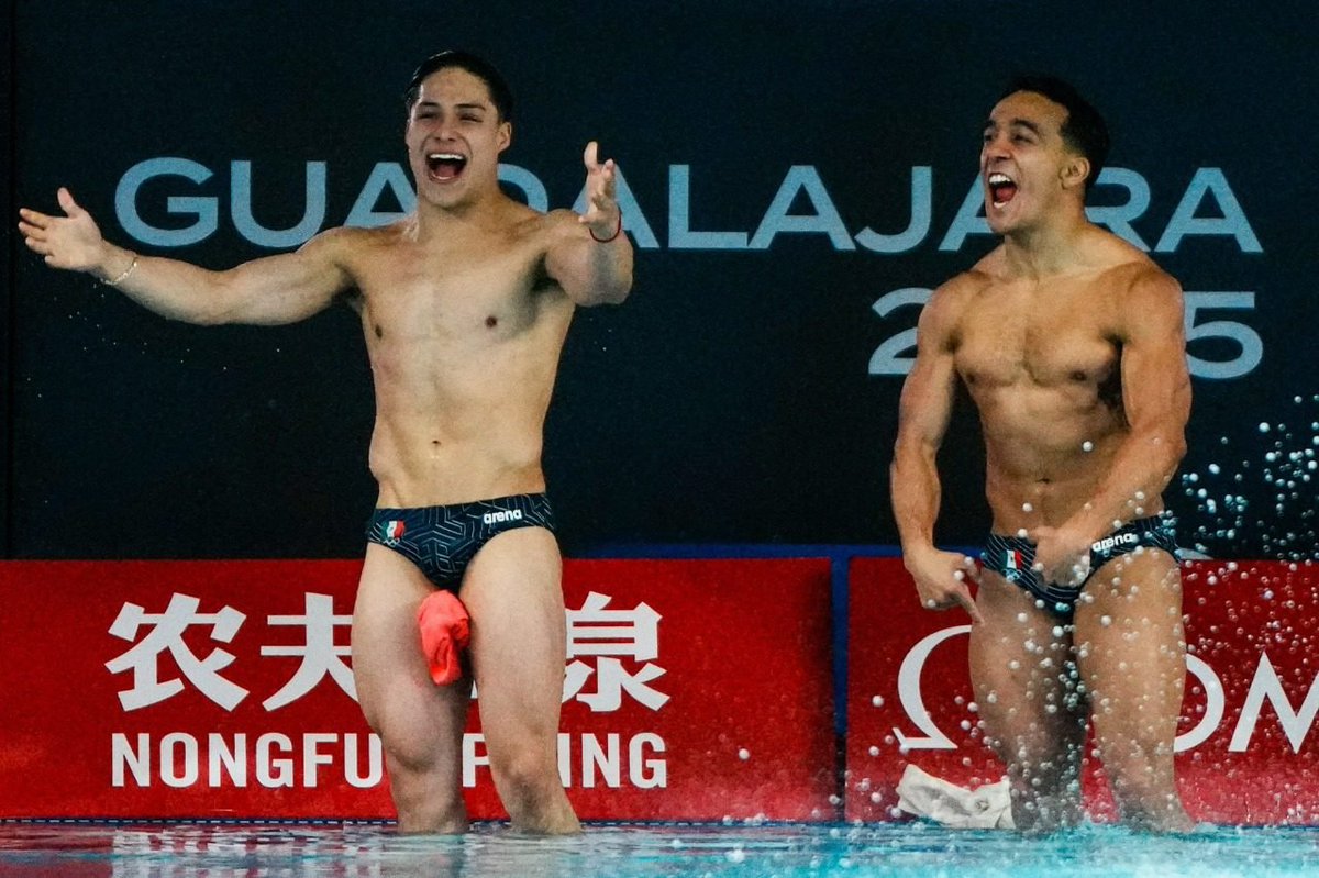 ¡Medalla de plata! 🥈🇲🇽

Una nueva presea internacional para la dupla de Osmar Olvera y Juan Celaya!! 💪

Olvera y Celaya finalizaron en la segunda posición de trampolín sincronizado 3m de la Súper Final de Copa del Mundo de Clavados 2026 en Beijing🇨🇳.

Sumaron 420.57 puntos,