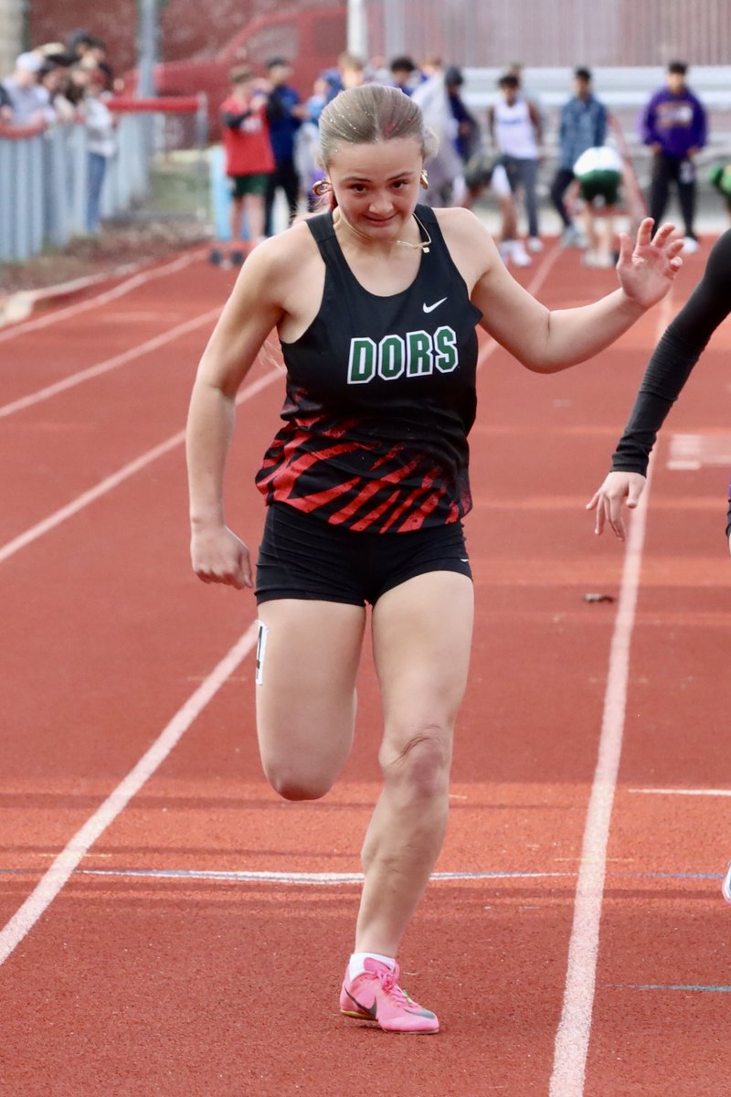 icaree__'s tweet photo. Boone Toreadors Girls Track 
@HSBoonetrack @BooneActivities @SportingBoone @boonetelevision https://t.co/N0U7wmDDZw