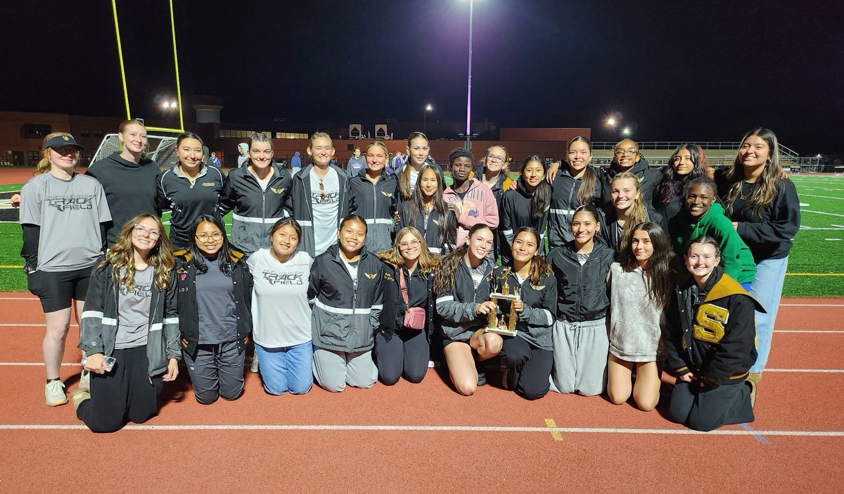 SHS Track & Field and XC tweet media