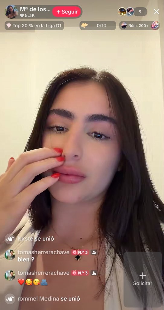 Stezz3xse's tweet photo. Lo off que está Maria de los demonios después de que chanty le terminara la amistad https://t.co/9ca8YvhjhZ