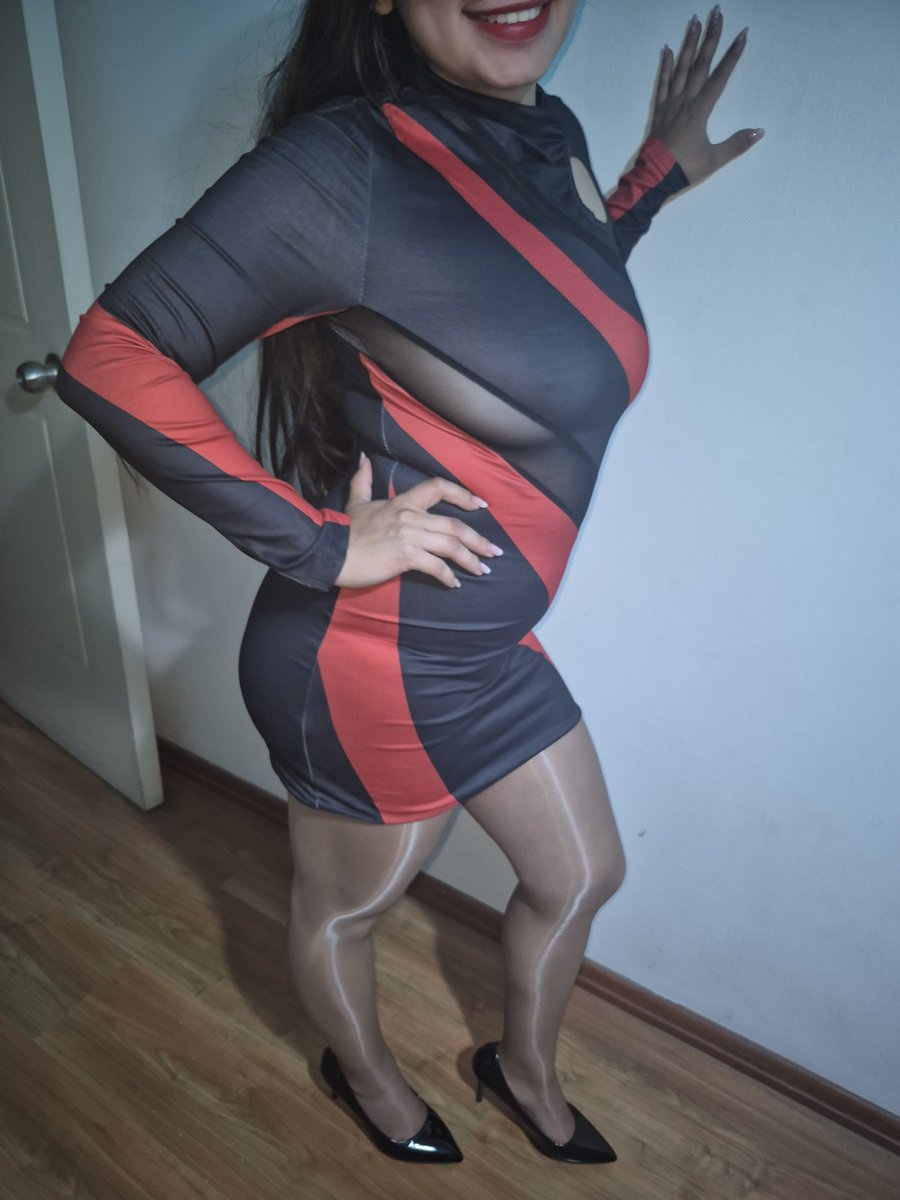 newpantyhose's tweet image. Hoy me preparo para salir 🥰
#pantyhose #pantimedias #nylon #legs #leggspantyhose 

onlyfans.com/newpantyhose