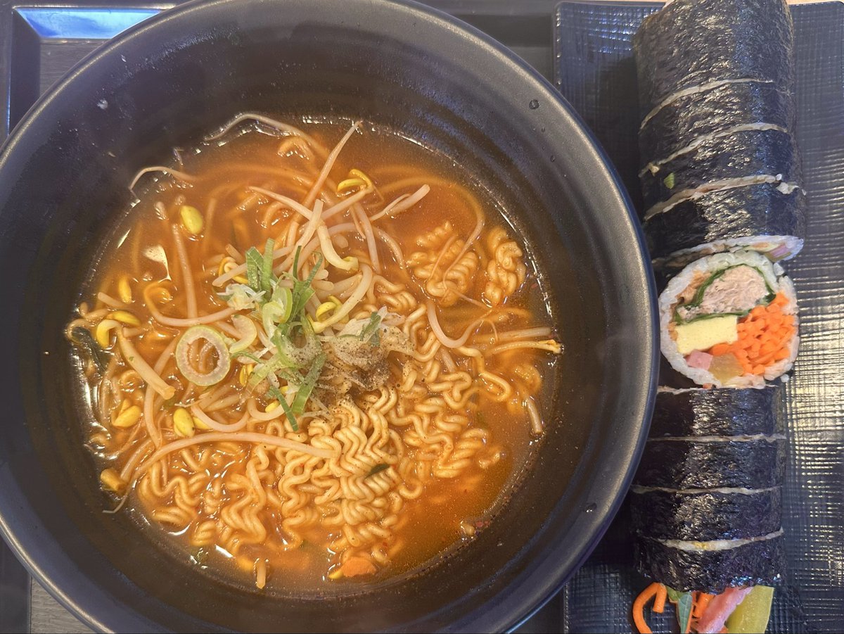 김밥말자 tweet media