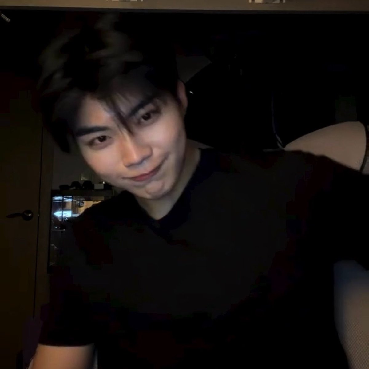 ์ ํ์ง์ ๊ฑด์ฑ tweet media