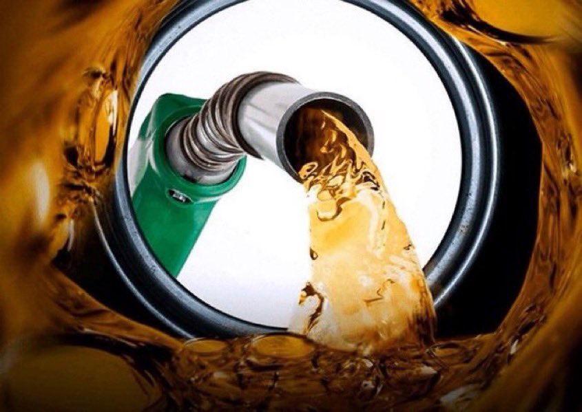 Lula anuncia mais uma vez que mistura de etanol na gasolina subirá de 30% para 32%