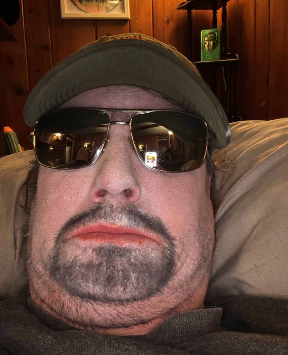 CevinFresh's tweet photo. Call me when ur ready for a real man https://t.co/B1mj1coQf4
