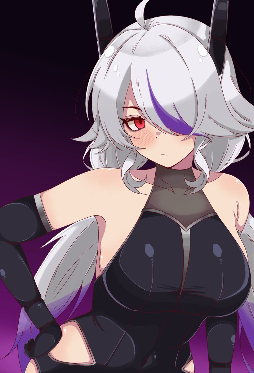 リニュア、描いてました。