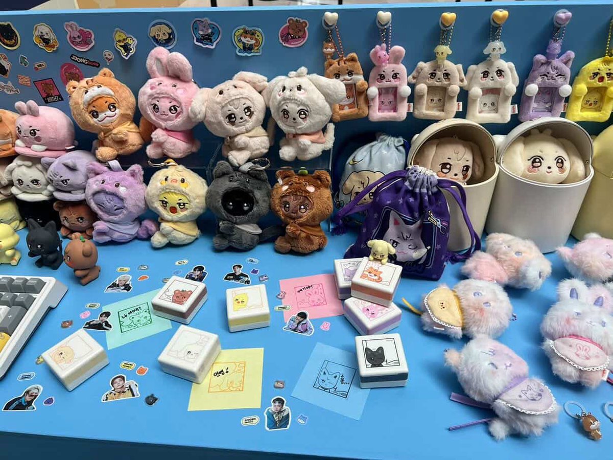 ATEEZ ANITEEZ IN COLOR POPUP MD 🎨 ポップアップのグッズ実物画像で