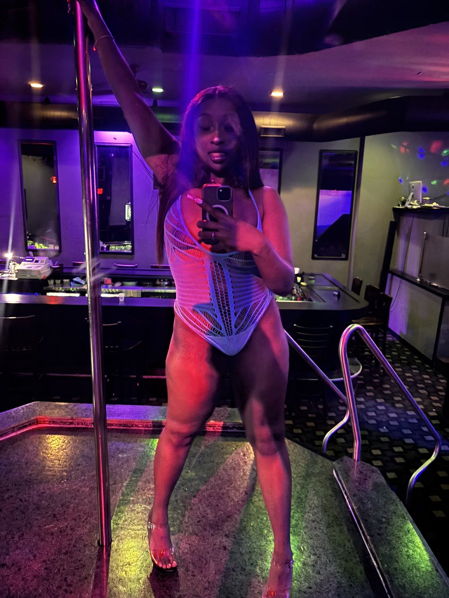 Ft’s and content📸💋💦 tweet media