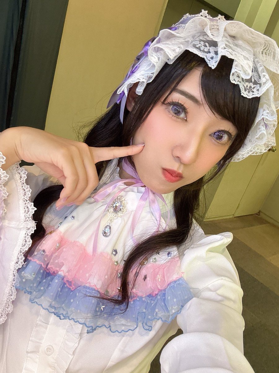 andZ131's tweet photo. 先週〜
HIDE&amp;SEEK Festival vol.30
【れなちナンバー】で出演しました🎀

とんでもなく可愛い衣装で💗
とんでもなく可愛いダンス踊りました💃
貴重な経験だったなぁ〜
楽しかった😘🫶✨
#ハイシー https://t.co/iIKUKJESjd