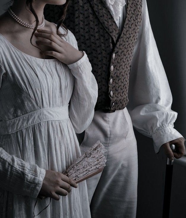 readstanx's tweet photo. 📖 Encontrada – Carina Rissi
★★★★☆

❝Somos apenas nós dois, você e eu, começando uma vida juntos. Vamos errar algumas vezes, acertar outras, mas, se estivermos juntos, tudo acabará bem. É assim que tem que ser. É assim que será. Confie em mim.❞ https://t.co/xzj1y1TtS4