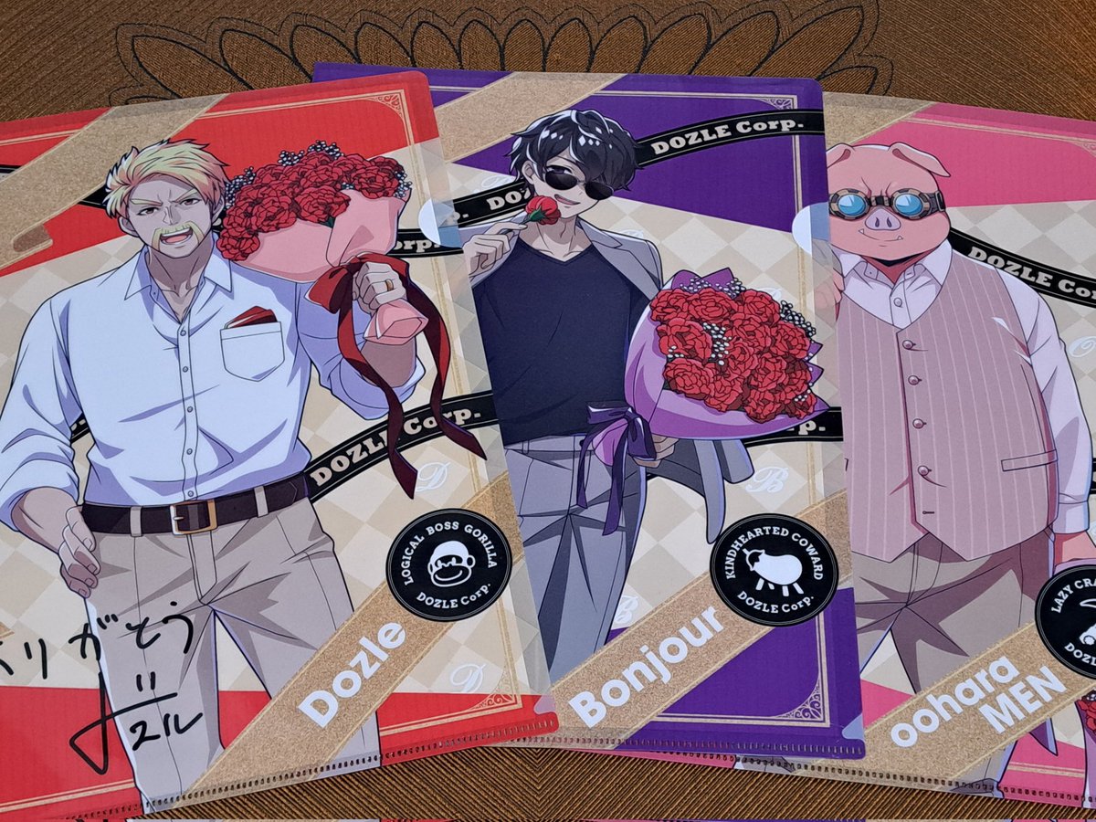 アクスタは無かったけどぉ
🐷さんはいた！
揚げ足揃った〜🦍🍆🐷