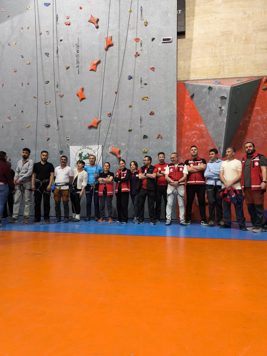 yldrmuzm's tweet photo. Sivas MEB AKUB Sportif tırmanışta zirveye doğru 
@tcmeb
@Yusuf__Tekin
@bilalmacit
@meb_adsp
@MetinTayarer https://t.co/kKh0u9Gun3