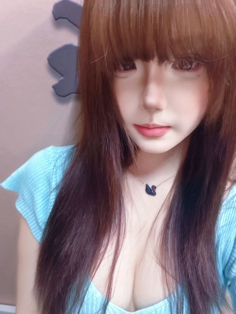 了 tweet media
