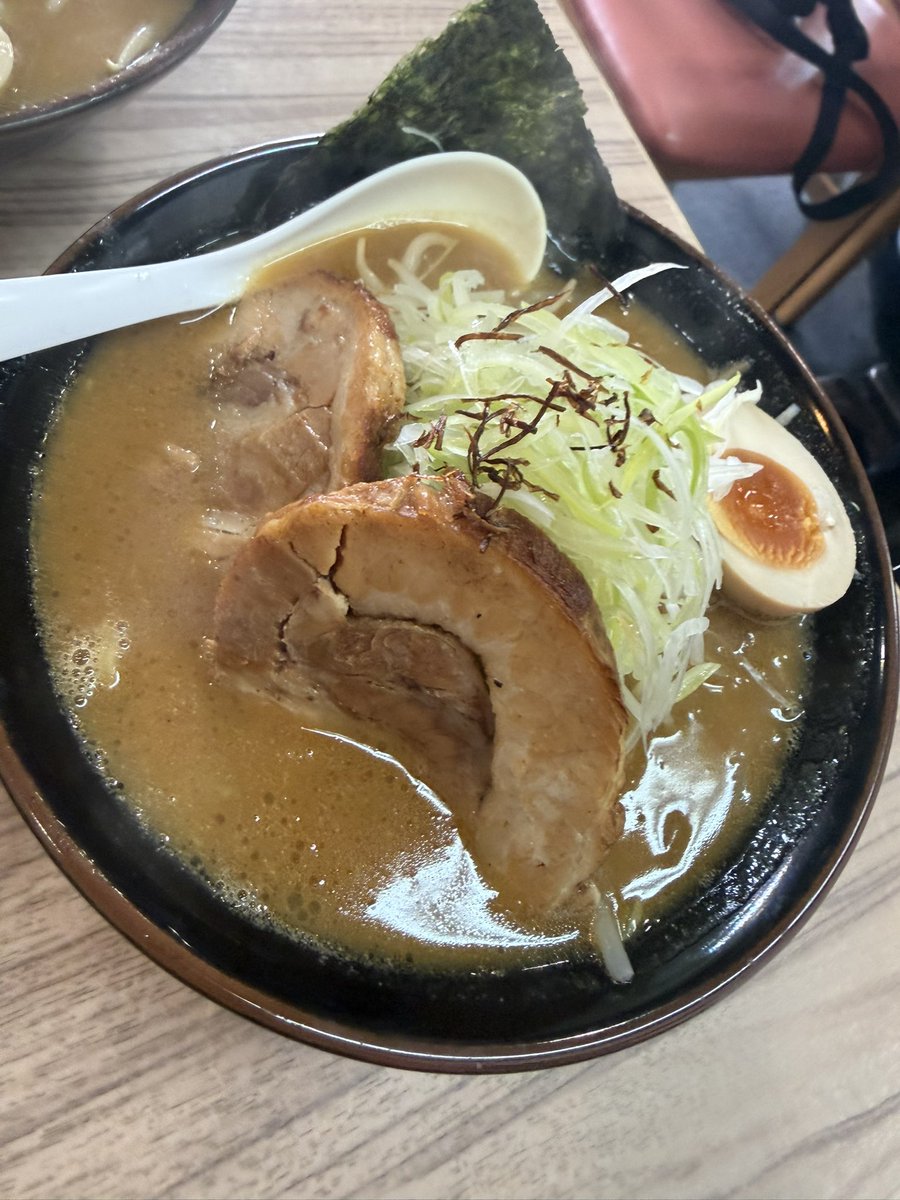 ロディー tweet media