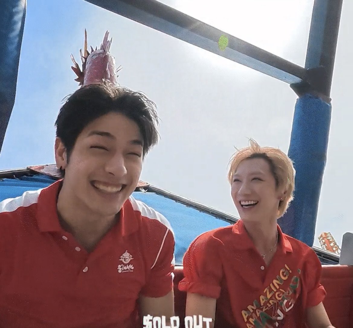 olalacool's tweet photo. ก็สมกับที่ห่างกันปีเดียวอยู่นะ
ขนาดตัว ❌
เอนเนอจี้✅✅✅ 

5555555พากันทำไรแปลกๆ ป่าวน้อออ สายเอ็กซ์ตรีมทั้งคู่ รอชมเลยค้าบบบบบ https://t.co/B0YqIxa019
