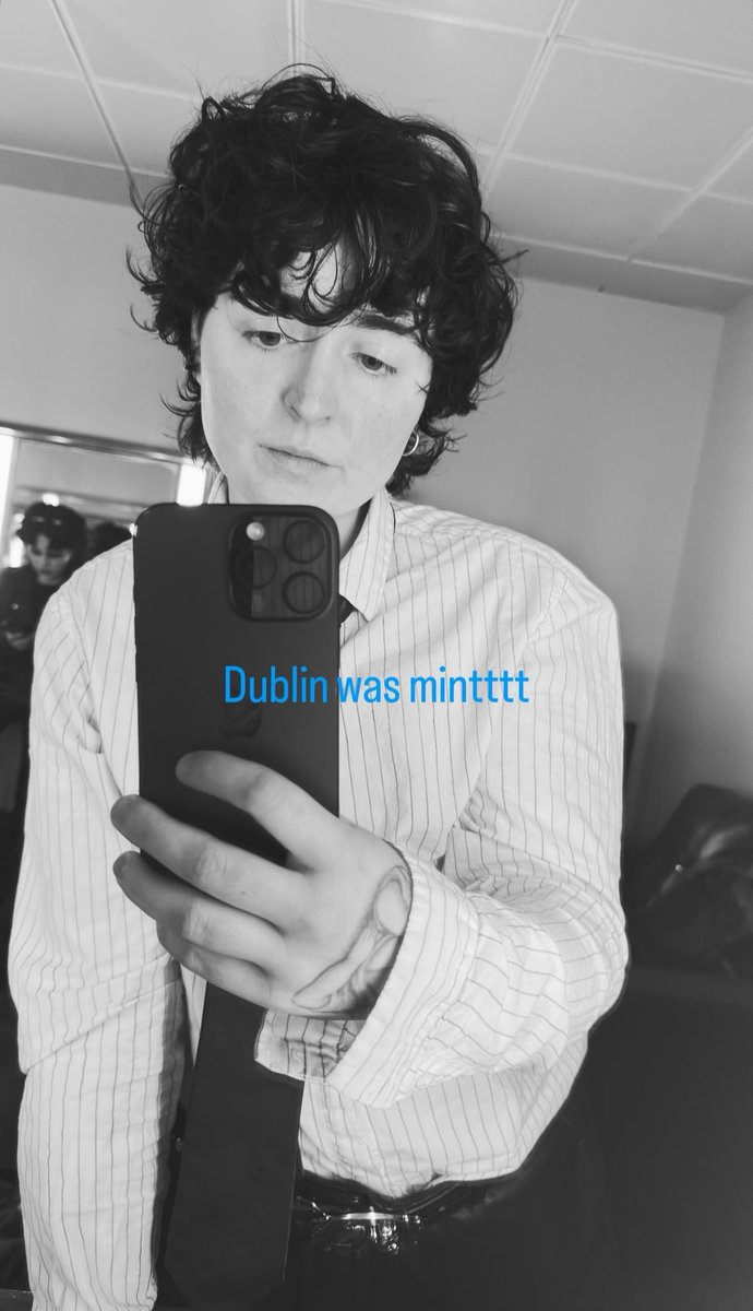 palewavesfr's tweet image. Nouvelles stories instagram de Pale Waves ce soir à Dublin 🖤 🇮🇪 

#PaleWaves #hdwgh #hdwghtour