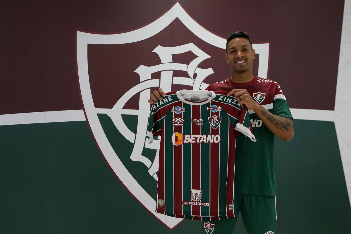 Estagiario do Fluminense 🇭🇺 tweet media