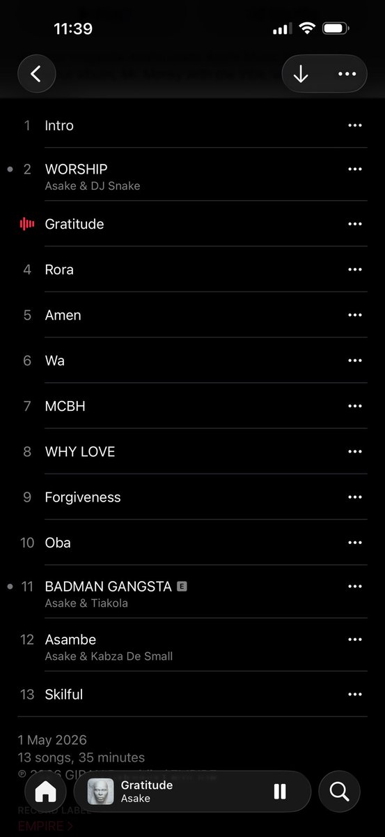 OLAMIDE 🌸💖 tweet media