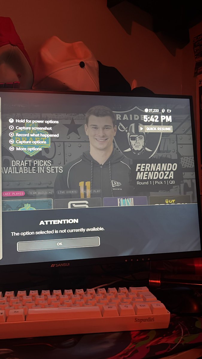 JohnnyTheOutF's tweet photo. @EASPORTS_MUT https://t.co/5CB85YbJuE