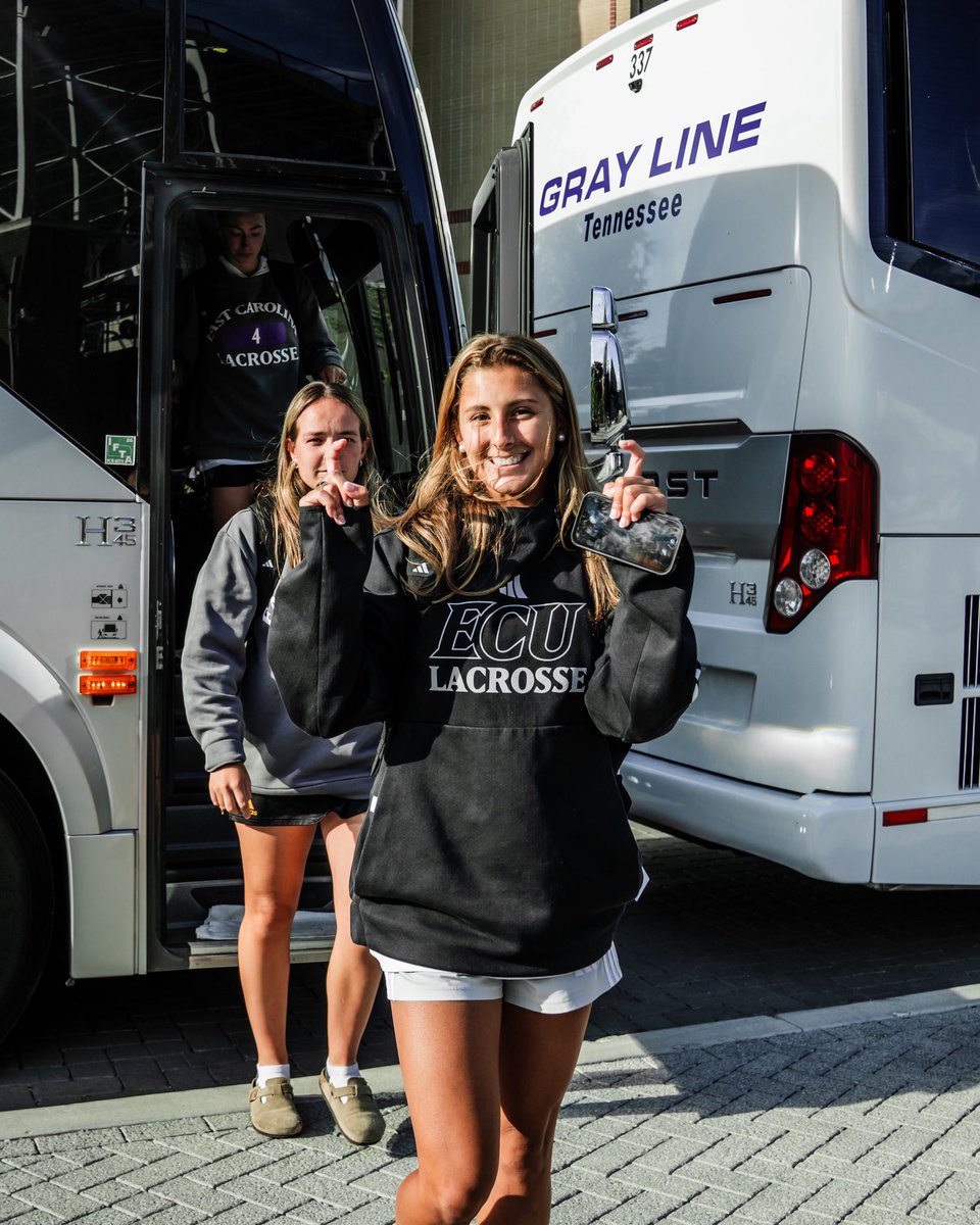 eculax's tweet photo. Here comes the Pirates 🏴‍☠️

#GoPirates | #WhyNotUs https://t.co/1qDUIxkTKA