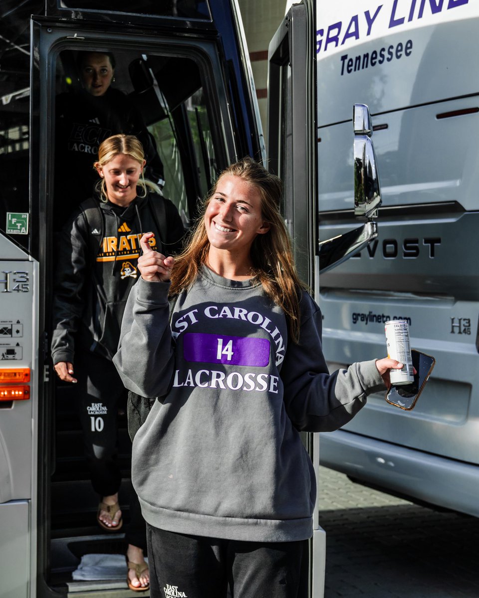 eculax's tweet photo. Here comes the Pirates 🏴‍☠️

#GoPirates | #WhyNotUs https://t.co/1qDUIxkTKA