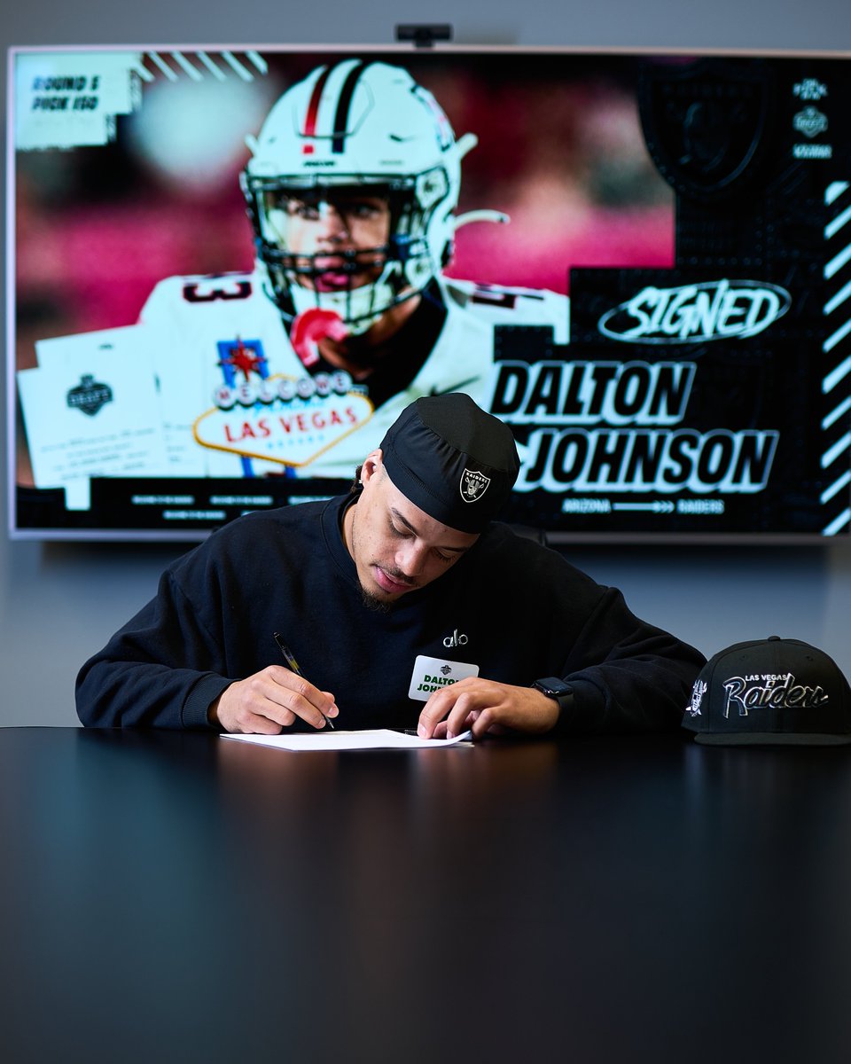 Las Vegas Raiders tweet media