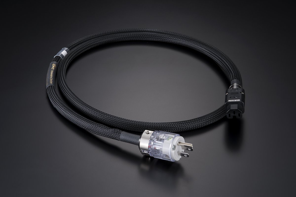 aet_inc's tweet image. 大人気🔥電源ケーブル TSD-HR AC

パワー、スピード感、解像度が増しています💪

アコースティックコンディショナーを内蔵し、抵抗値を低減‼️

高周波を遮蔽するカプラーを採用⚡️

詳細はこちらから👨‍💻🎶
audiotech.jp/category/power…

#オーディオ #ホームシアター #audio #DTM