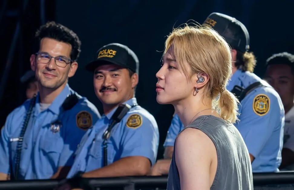 jimin tweet media