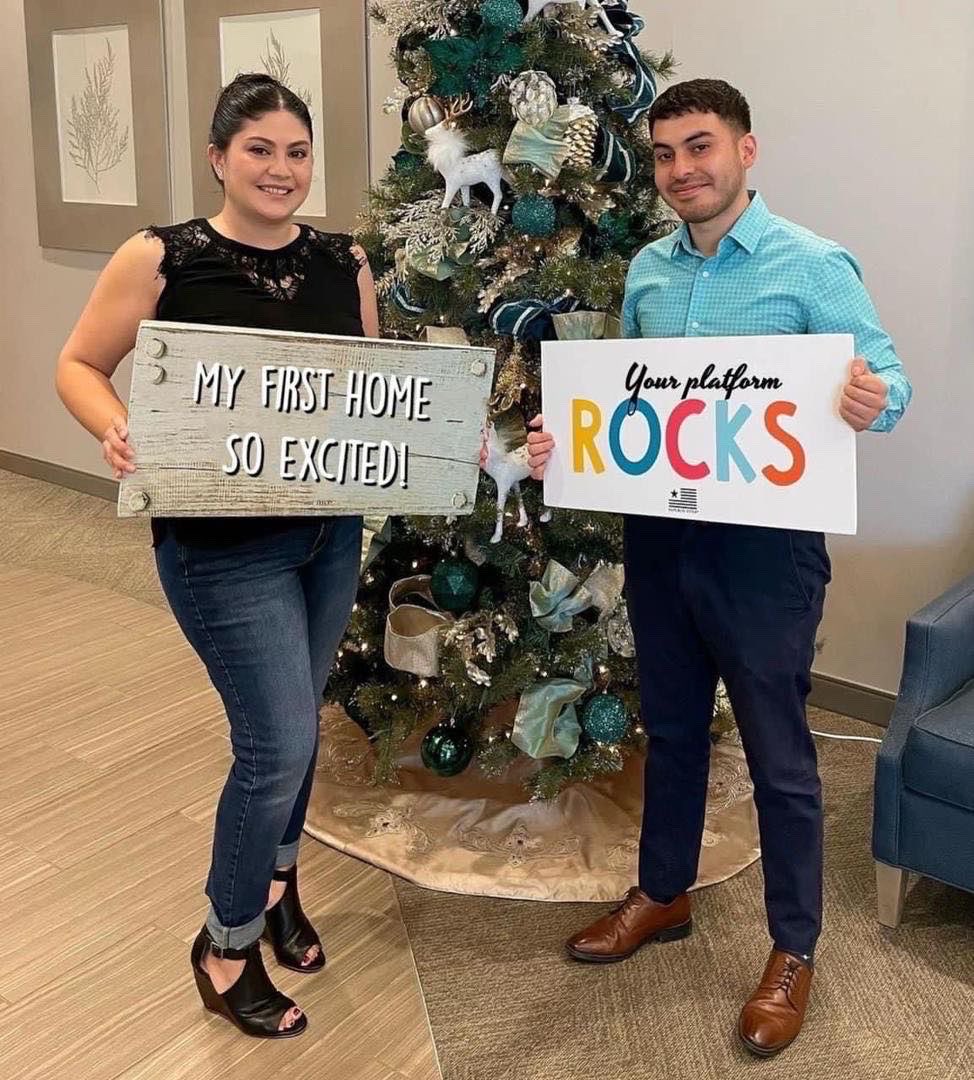 GDwyer32's tweet photo. How exciting Maria and Thomas! Thank you for sharing your success with me 👍

The cryptocurrency market offers an opportunity for financial success. By following a clear, step-by-step plan that you believe in and are willing to make sacrifices for, you can achieve almost anything, it's never too late to succeed. Join in on the action and embark on your own investment journey to witness the transformative power of smart investments.

You can make decisions and create new habits today that will change the course of your future. Sometimes it's not about how much you make, it's about what you do with what you make, make the best out of your situation today!. Send me a message to get started right away you might be next to share your wonderful dream house plans with me!!  

https://t.co/1YZU4OLQAG