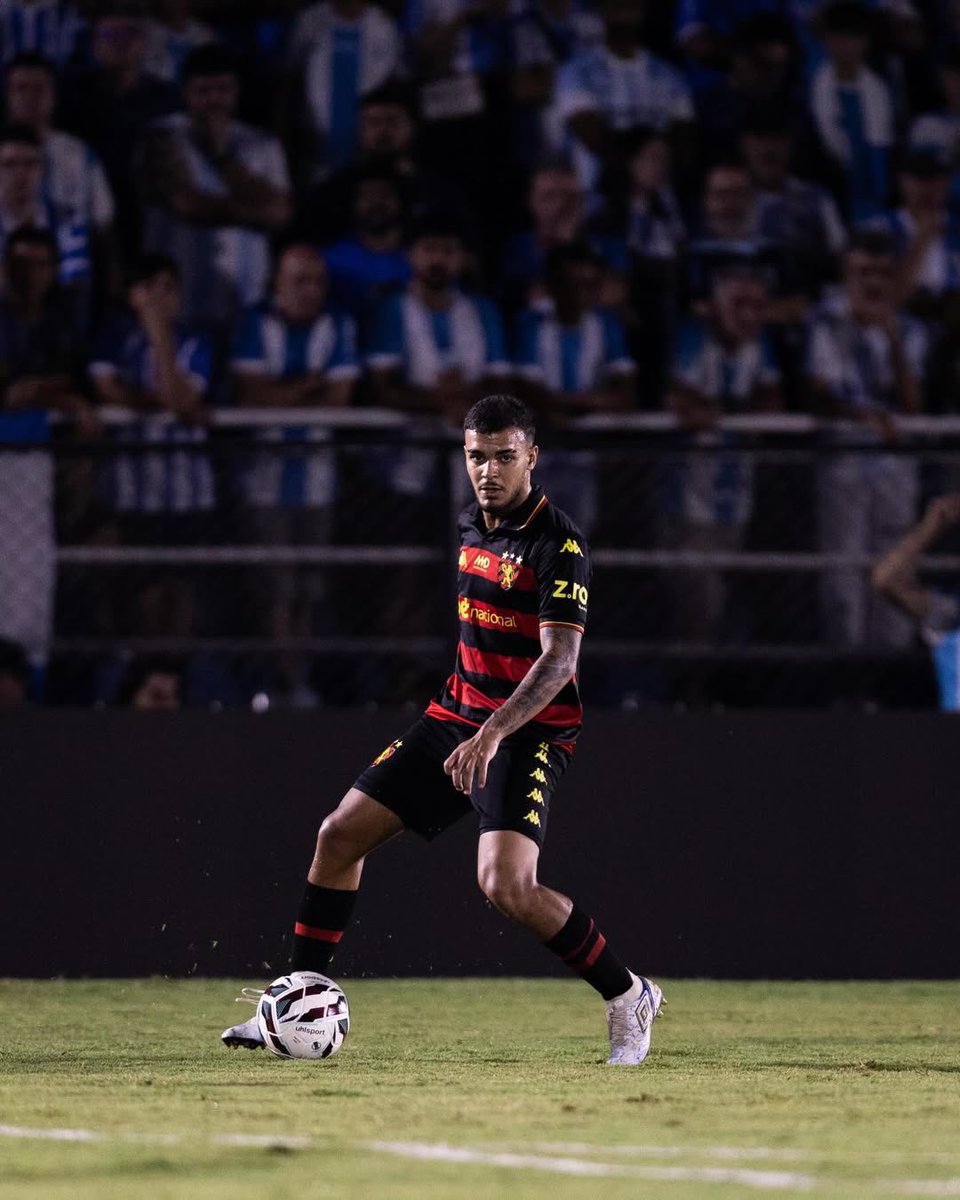 Sport e Augusto Pucci se acertam e atleta renova com o Sport!

Contrato segue até o final de 2027, mas houve um reajuste salarial, aumentando sua multa.

Além disso o Leão tem opção de renovação por mais 2 anos de contrato com o atleta, caso Pucci atinga gatilhos.