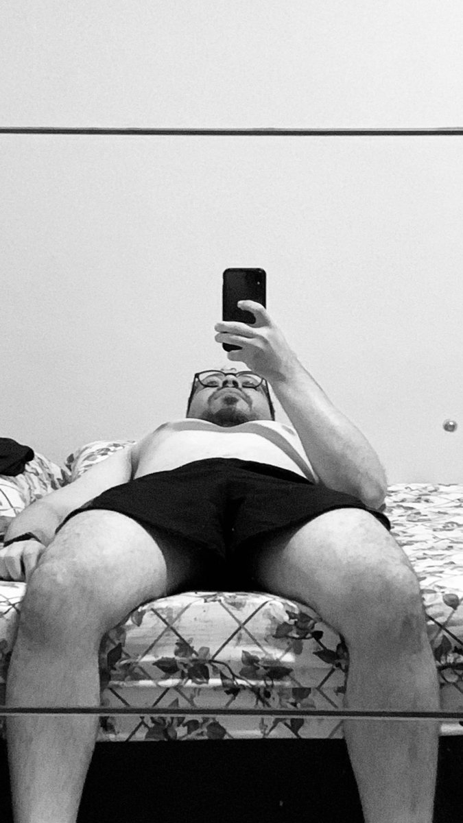 mmlr77's tweet photo. @Cleberibg2 @allandospanos Eu ia te gastar, mas você já fez isso por você mesmo 🤣🤣🤣🤣🤣🤣🤣 https://t.co/jxiyGGl4mE