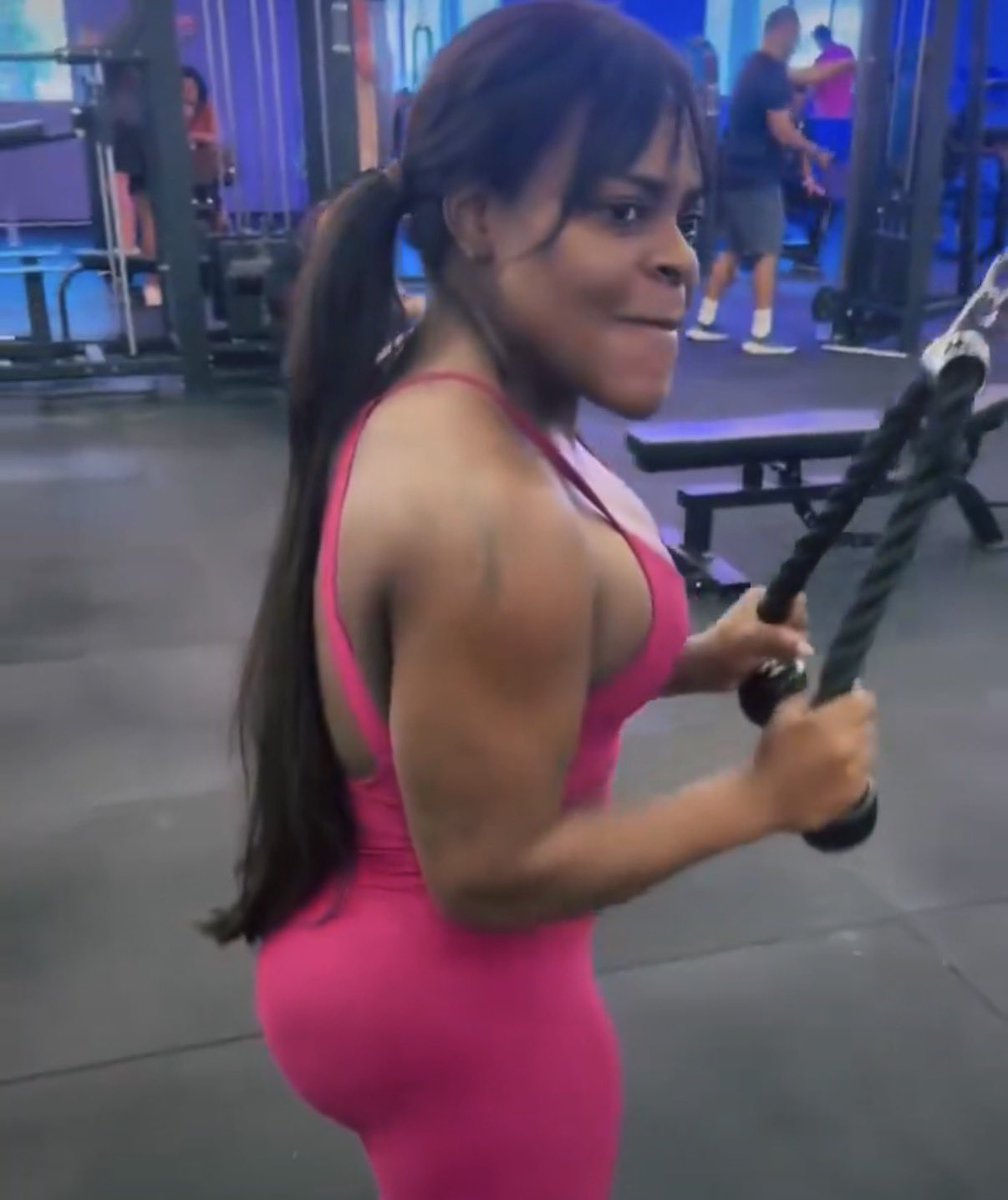Maria tweet media