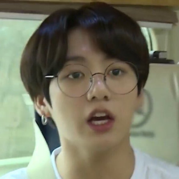 꾸무 •̀ ༝ •᷄ tweet media