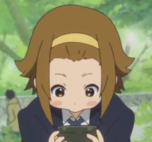 Si te sigo eres fan de Yui tweet media