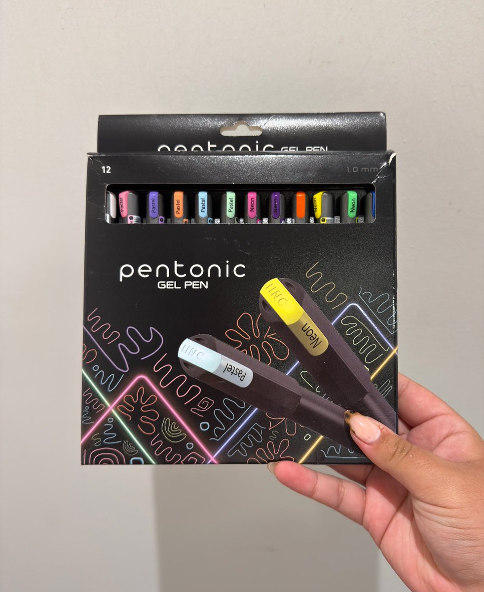 micapapernotes's tweet image. Unboxinggg!!!! 

Desde que me las dieron ayer y vi que existían las pastel no pude resistirme a comprar el paquete🙌

Ahora voy por las que tienen glitter🫡

#studytwt #unboxing