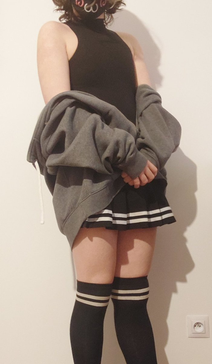 js_femboy tweet media
