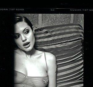 GAltringham's tweet photo. Angelina Jolie photographed by Matt Gunther, 1998. https://t.co/ImaYcUXDTM