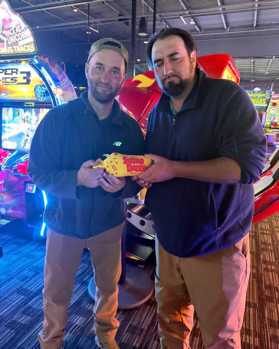 _clearwatervc's tweet image. Office nights are always better when they involve some competition. 🎳🎮 Our night at Main Event in Colorado Springs gave us the perfect excuse to unwind, have fun, and spend quality time together outside of work.
-
#teamnight #mainevent #coloradosprings #teamculture
