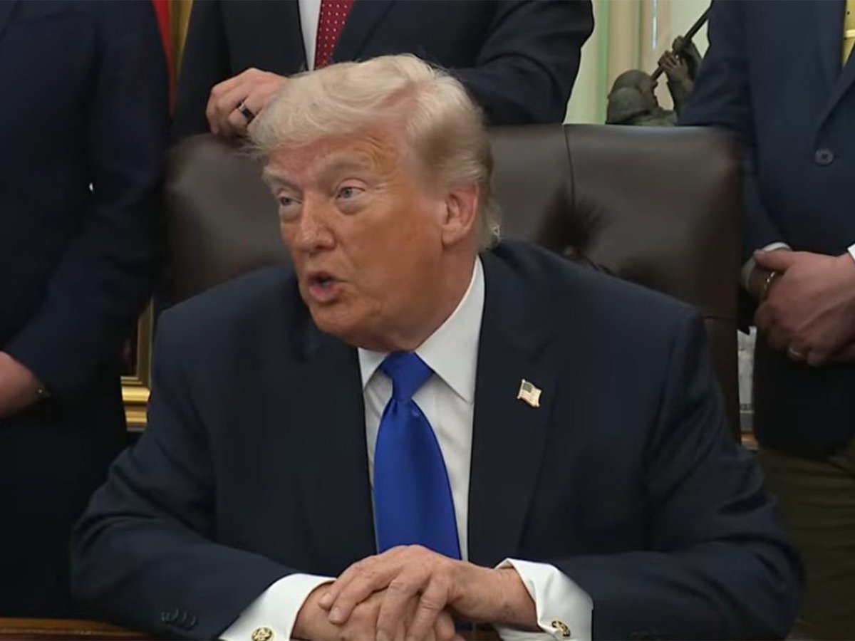 ani_digital's tweet image. "Iran is dying to make a deal, I don't call it a war": Trump

Read @ANI Story | aninews.in/news/world/us/…
#Trump #Iran #US #OperationEpicfury