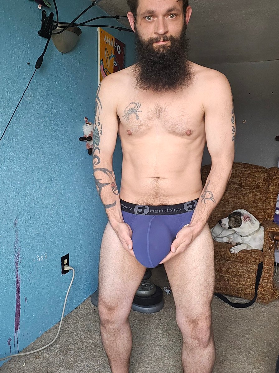 MNmusclebear tweet media