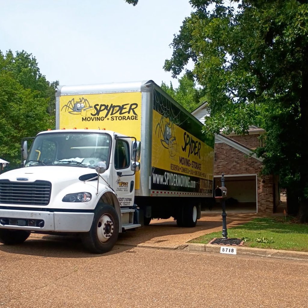 SpyderMoving's tweet photo. Moving with our Memphis crew today! Need movers in Memphis TN? Call us at (901) 329-9064 or get free quote online at https://t.co/jdbtEJfbL6 
#spydermovingandstorage #memphismovers #tennesseemovers #reliable #strongmovers https://t.co/tE9ZSYGac8
