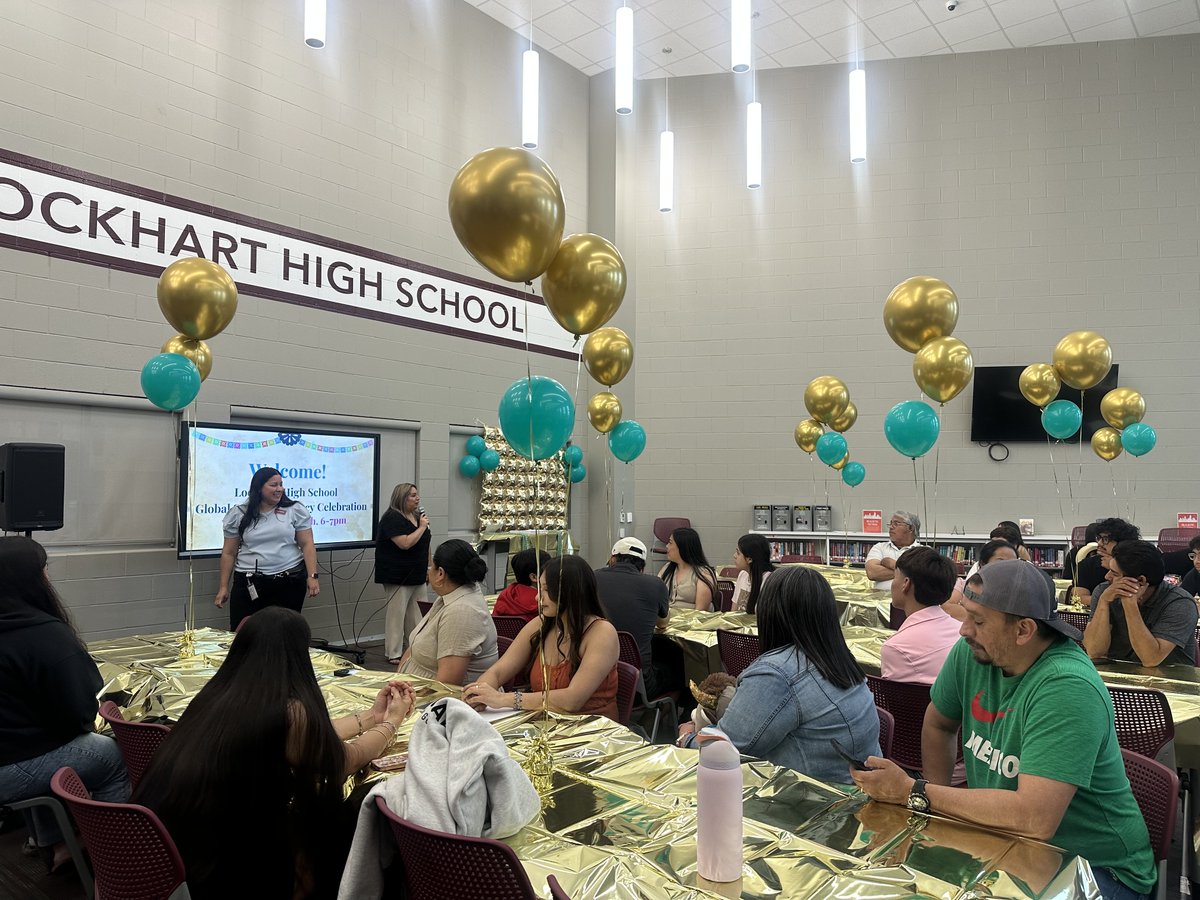 stepharillo's tweet photo. Excited to celebrate our students who earned a Global Seal of Biliteracy ⁦@LOCKHARTHS⁩ ⁦@LockhartISD⁩ #LockedonExcellence https://t.co/ofDDEmrfSt