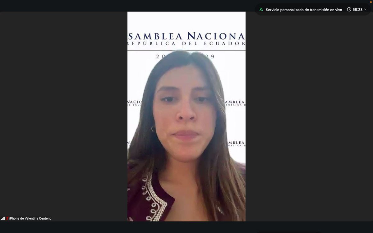 AsambleaEcuador's tweet image. @ValenCenteno, presidenta de @DesarrolloEcAN, propone unificar el Proyecto de Ley para el Control de Precios Aéreos en Defensa de los ciudadanos con el proyecto de #LeyAviaciónCivil, en trámite. 

Solicita que se gestione la respectiva autorización con el #CAL. #AsambleaEc2026