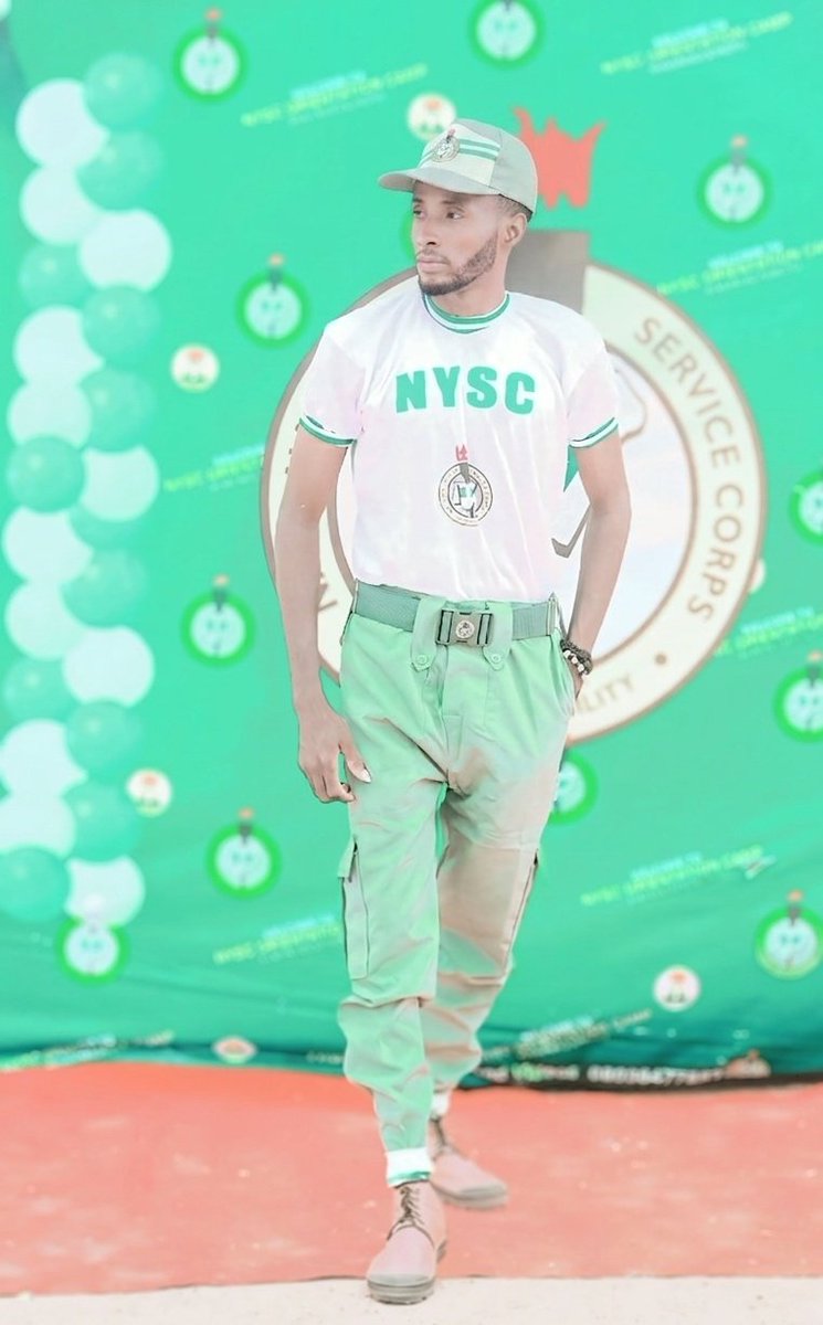 Emmanue42696164's tweet image. Is there any month better than month of MAY? 
I don't think so 😊

May is my passing out parade.
May is my birth month.

I feel so blessed, I stayed awake to make sure I'm the first to wish y'all happy new month of MAY.

Happy new month champs, May is blessed 🙏

#HappyNewMonth